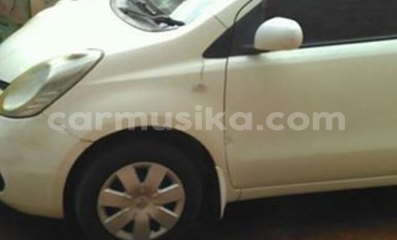 Tenga Tsaru Nissan Note Chena Mota in Harare in Harare Tenga Tsaru Nissan Note Chena Mota in Harare in Harare