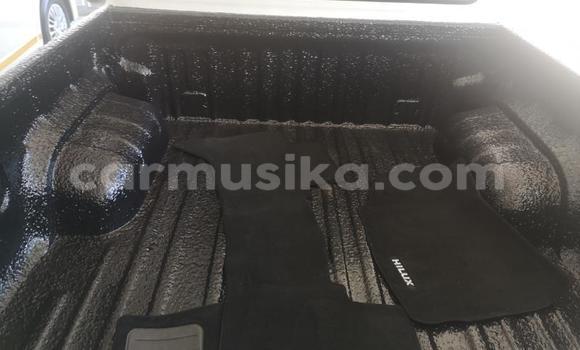 Acheter Occasion Voiture Toyota Hilux Blanc à Harare, Harare Acheter Occasion Voiture Toyota Hilux Blanc à Harare, Harare