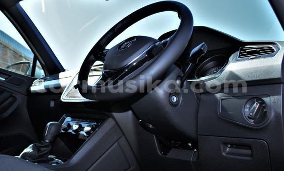 Tenga Tsaru Volkswagen Tiguan Sirivha Mota in Beitbridge in Matabeleland South Tenga Tsaru Volkswagen Tiguan Sirivha Mota in Beitbridge in Matabeleland South