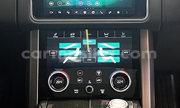 Tenga Tsaru Land Rover Range Rover Tsvuku Mota in Beitbridge in Matabeleland South Tenga Tsaru Land Rover Range Rover Tsvuku Mota in Beitbridge in Matabeleland South