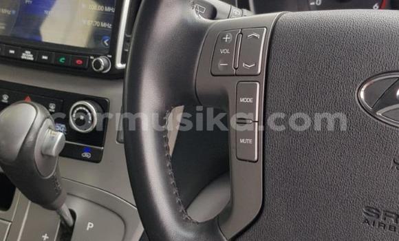 Tenga Tsaru Hyundai H1 Sirivha Mota in Harare in Harare Tenga Tsaru Hyundai H1 Sirivha Mota in Harare in Harare