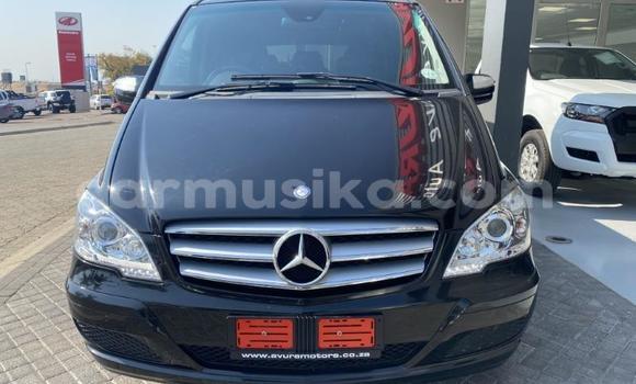 Acheter Occasion Voiture Mercedes‒Benz Viano Noir à Beitbridge, Matabeleland South Acheter Occasion Voiture Mercedes‒Benz Viano Noir à Beitbridge, Matabeleland South