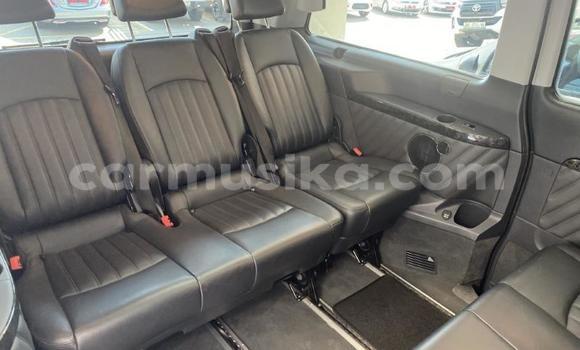 Acheter Occasion Voiture Mercedes‒Benz Viano Noir à Beitbridge, Matabeleland South Acheter Occasion Voiture Mercedes‒Benz Viano Noir à Beitbridge, Matabeleland South