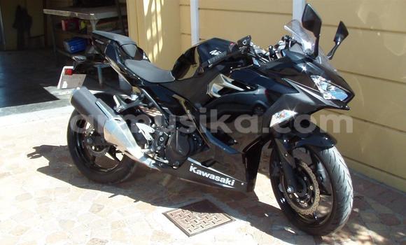 Buy Used Kawasaki GPX Black Bike in Beitbridge in Matabeleland South Buy Used Kawasaki GPX Black Bike in Beitbridge in Matabeleland South