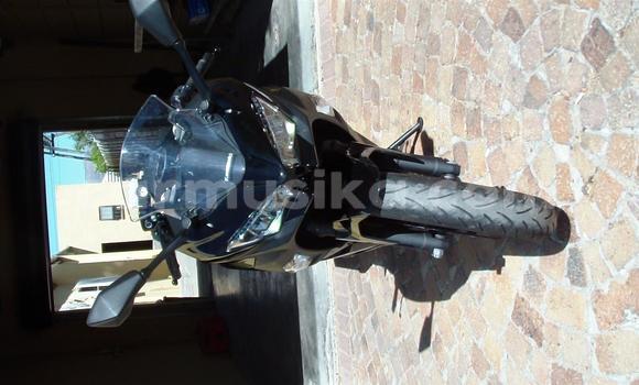 Buy Used Kawasaki GPX Black Bike in Beitbridge in Matabeleland South Buy Used Kawasaki GPX Black Bike in Beitbridge in Matabeleland South