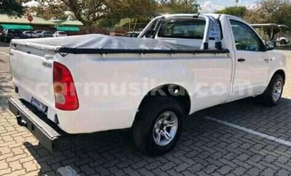 Acheter Occasion Voiture Toyota Hilux Blanc à Harare, Harare Acheter Occasion Voiture Toyota Hilux Blanc à Harare, Harare