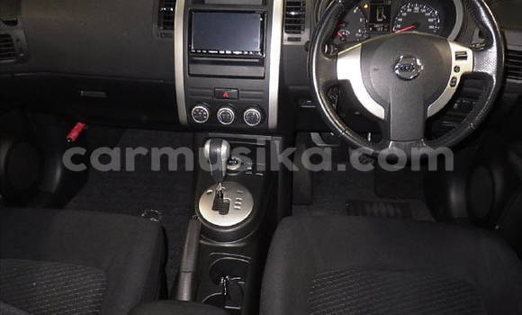 Acheter Occasion Voiture Nissan X–Trail Blanc à Beitbridge, Matabeleland South Acheter Occasion Voiture Nissan X–Trail Blanc à Beitbridge, Matabeleland South