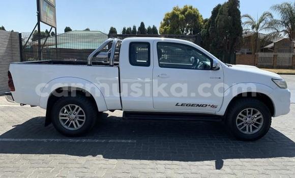 Acheter Occasion Voiture Toyota Hilux Blanc à Harare, Harare Acheter Occasion Voiture Toyota Hilux Blanc à Harare, Harare