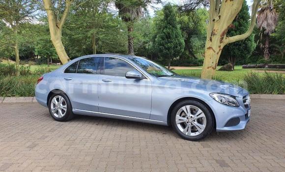 Tenga Tsaru Mercedes‒Benz C–Class Bhuruu Mota in Harare in Harare Tenga Tsaru Mercedes‒Benz C–Class Bhuruu Mota in Harare in Harare
