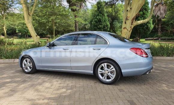 Tenga Tsaru Mercedes‒Benz C–Class Bhuruu Mota in Harare in Harare Tenga Tsaru Mercedes‒Benz C–Class Bhuruu Mota in Harare in Harare