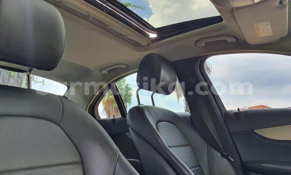 Tenga Tsaru Mercedes‒Benz C–Class Bhuruu Mota in Harare in Harare Tenga Tsaru Mercedes‒Benz C–Class Bhuruu Mota in Harare in Harare