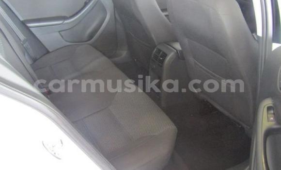 Acheter Occasion Voiture Volkswagen Jetta Blanc à Harare, Harare Acheter Occasion Voiture Volkswagen Jetta Blanc à Harare, Harare