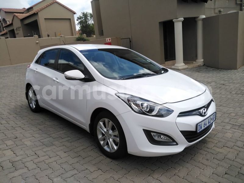 Big with watermark hyundai i30 matabeleland south beitbridge 17656