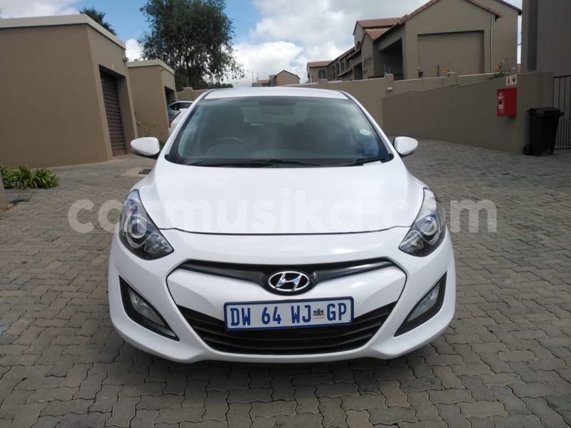 Big with watermark hyundai i30 matabeleland south beitbridge 17656