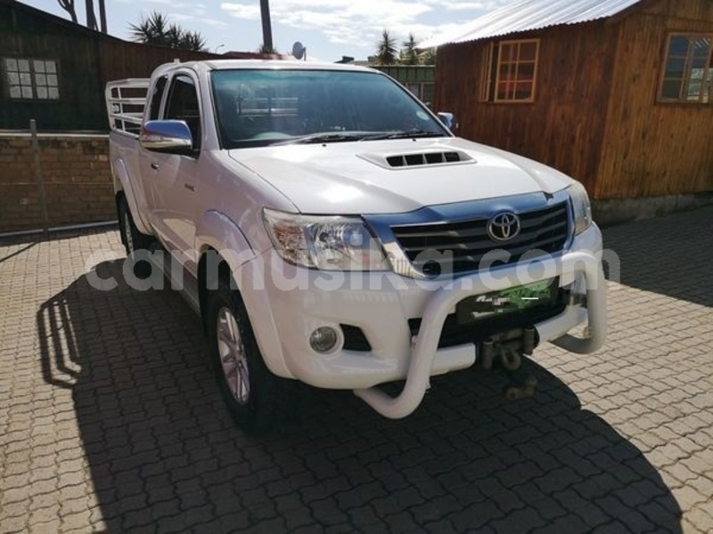 Big with watermark toyota hilux matabeleland south beitbridge 17659