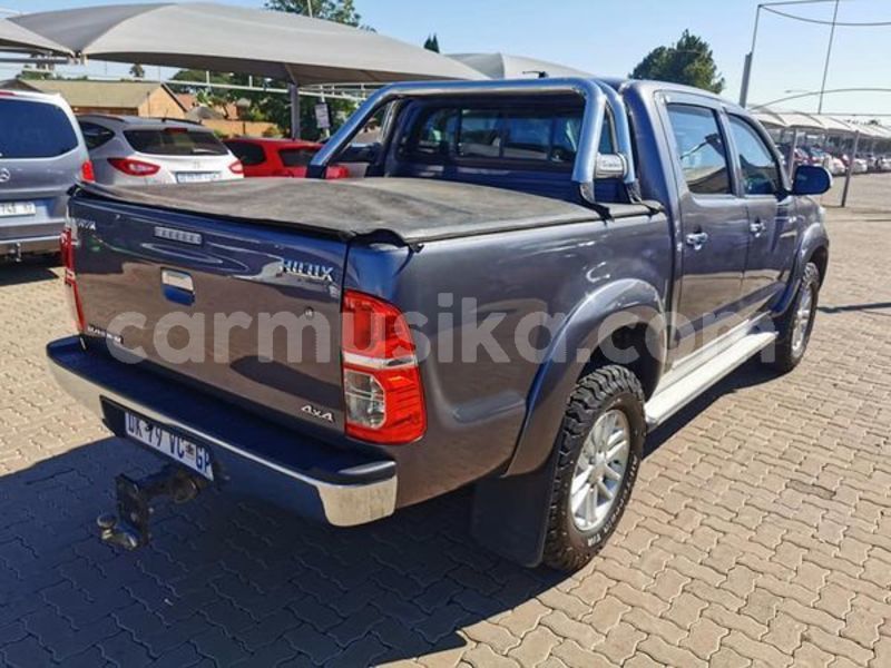 Big with watermark toyota hilux matabeleland south beitbridge 17660