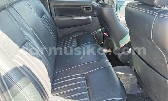 Buy Used Toyota Hilux Silver Car in Beitbridge in Matabeleland South Buy Used Toyota Hilux Silver Car in Beitbridge in Matabeleland South