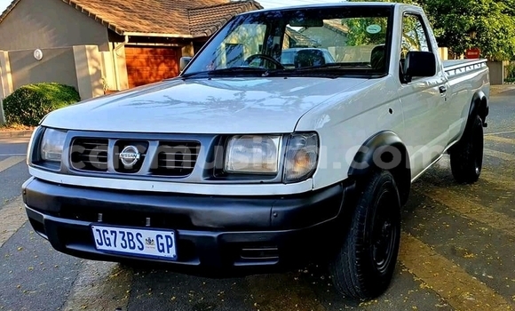 Tenga Tsaru Nissan Hardbody Chena Mota in Beitbridge in Matabeleland South Tenga Tsaru Nissan Hardbody Chena Mota in Beitbridge in Matabeleland South
