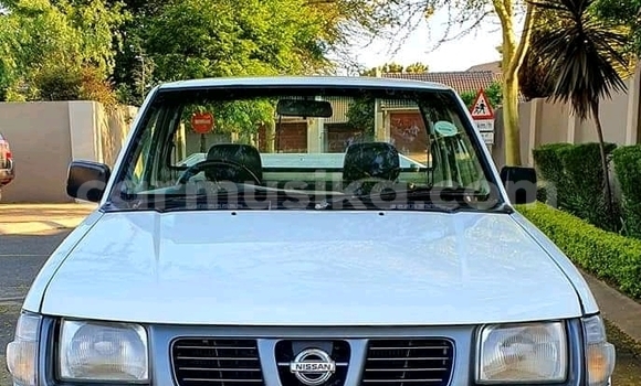 Tenga Tsaru Nissan Hardbody Chena Mota in Beitbridge in Matabeleland South Tenga Tsaru Nissan Hardbody Chena Mota in Beitbridge in Matabeleland South