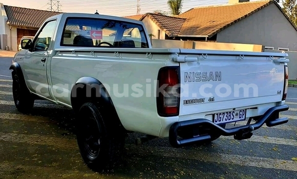 Tenga Tsaru Nissan Hardbody Chena Mota in Beitbridge in Matabeleland South Tenga Tsaru Nissan Hardbody Chena Mota in Beitbridge in Matabeleland South