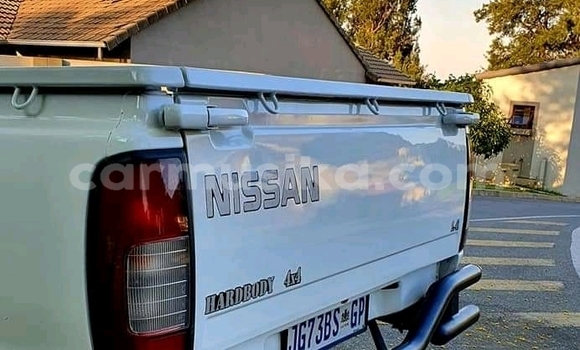 Tenga Tsaru Nissan Hardbody Chena Mota in Beitbridge in Matabeleland South Tenga Tsaru Nissan Hardbody Chena Mota in Beitbridge in Matabeleland South