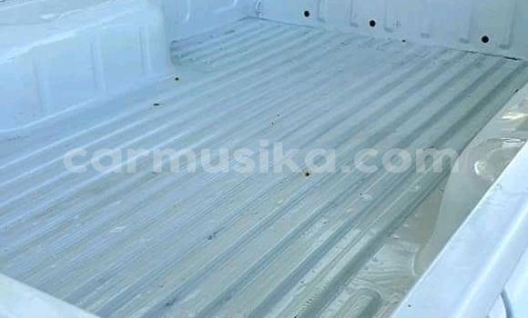 Tenga Tsaru Nissan Hardbody Chena Mota in Beitbridge in Matabeleland South Tenga Tsaru Nissan Hardbody Chena Mota in Beitbridge in Matabeleland South