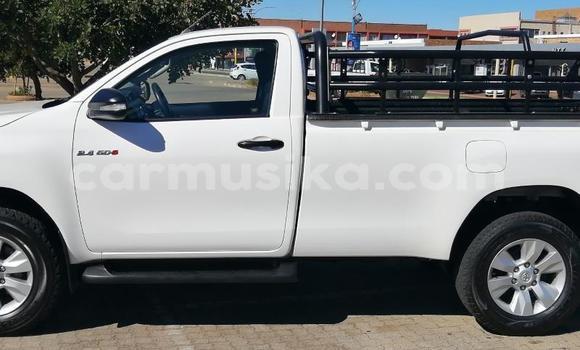 Acheter Occasion Voiture Toyota Hilux Blanc à Harare, Harare Acheter Occasion Voiture Toyota Hilux Blanc à Harare, Harare