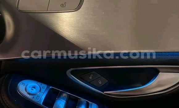 Tenga Tsaru Mercedes‒Benz C–Class Chena Mota in Beitbridge in Matabeleland South Tenga Tsaru Mercedes‒Benz C–Class Chena Mota in Beitbridge in Matabeleland South