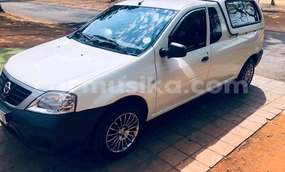 Tenga Tsaru Nissan NV200 Chena Mota in Beitbridge in Matabeleland South Tenga Tsaru Nissan NV200 Chena Mota in Beitbridge in Matabeleland South
