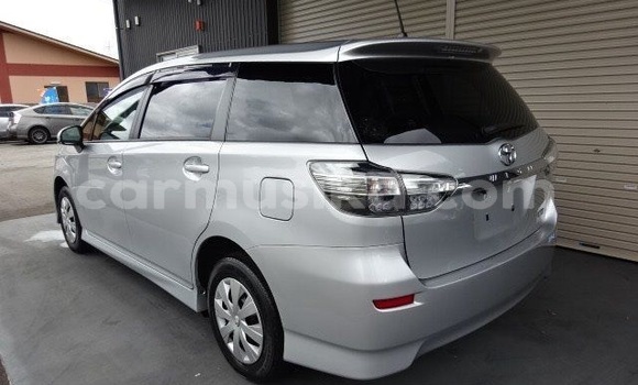 Nunua Ilio tumika Toyota Wish Fedha Gari ndani ya Beitbridge nchini Matabeleland Kusini Nunua Ilio tumika Toyota Wish Fedha Gari ndani ya Beitbridge nchini Matabeleland Kusini