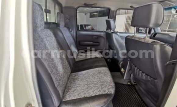 Nunua Ilio tumika Toyota Hilux Nyingine Gari ndani ya Beitbridge nchini Matabeleland Kusini Nunua Ilio tumika Toyota Hilux Nyingine Gari ndani ya Beitbridge nchini Matabeleland Kusini