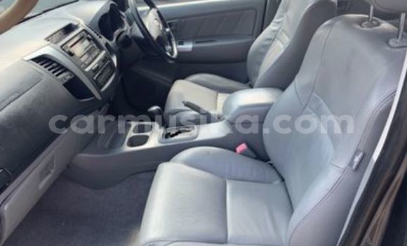 Nunua Ilio tumika Toyota Hilux Nyingine Gari ndani ya Beitbridge nchini Matabeleland Kusini Nunua Ilio tumika Toyota Hilux Nyingine Gari ndani ya Beitbridge nchini Matabeleland Kusini