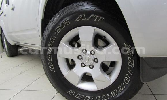 Acheter Occasion Voiture Nissan Navara Gris à Beitbridge, Matabeleland South Acheter Occasion Voiture Nissan Navara Gris à Beitbridge, Matabeleland South