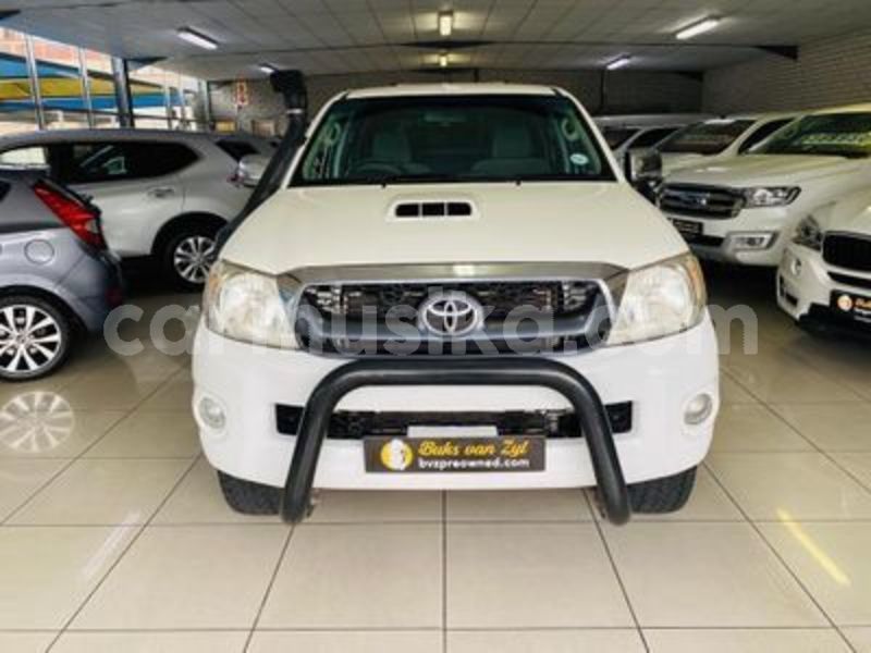 Big with watermark toyota hilux matabeleland south beitbridge 17696