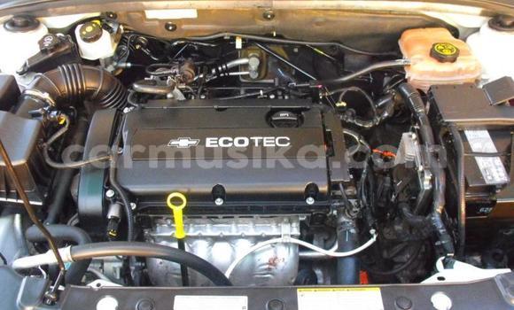 Acheter Occasion Voiture Chevrolet Cruze Blanc à Beitbridge, Matabeleland South Acheter Occasion Voiture Chevrolet Cruze Blanc à Beitbridge, Matabeleland South