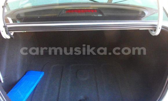 Acheter Occasion Voiture Chevrolet Cruze Blanc à Beitbridge, Matabeleland South Acheter Occasion Voiture Chevrolet Cruze Blanc à Beitbridge, Matabeleland South