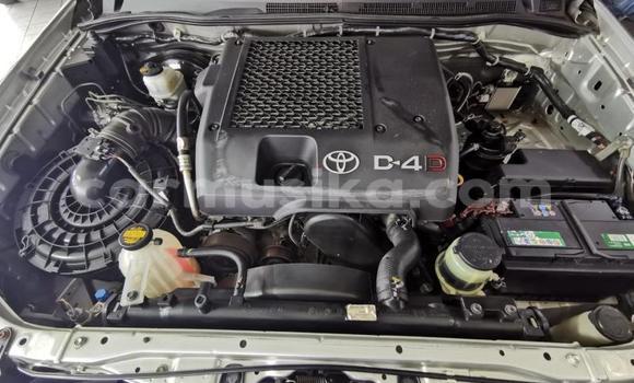 Acheter Occasion Voiture Toyota Fortuner Gris à Beitbridge, Matabeleland South Acheter Occasion Voiture Toyota Fortuner Gris à Beitbridge, Matabeleland South