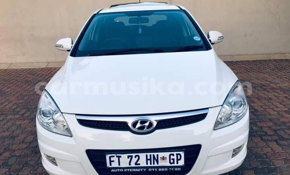 Tenga Tsaru Hyundai i30 Chena Mota in Beitbridge in Matabeleland South Tenga Tsaru Hyundai i30 Chena Mota in Beitbridge in Matabeleland South