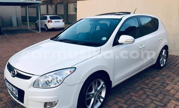 Tenga Tsaru Hyundai i30 Chena Mota in Beitbridge in Matabeleland South Tenga Tsaru Hyundai i30 Chena Mota in Beitbridge in Matabeleland South