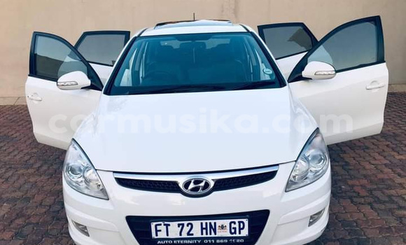 Tenga Tsaru Hyundai i30 Chena Mota in Beitbridge in Matabeleland South Tenga Tsaru Hyundai i30 Chena Mota in Beitbridge in Matabeleland South
