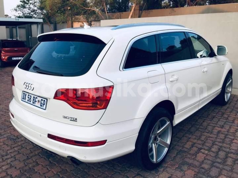 Big with watermark audi q7 matabeleland south beitbridge 17704