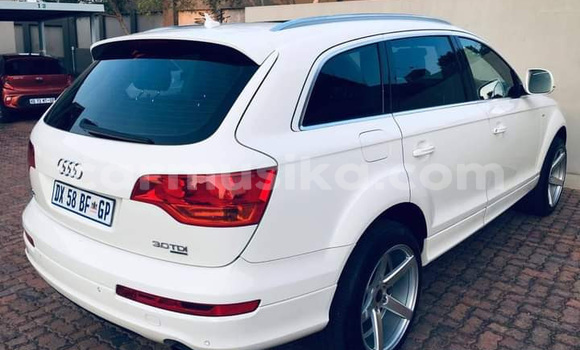 Tenga Tsaru Audi Q7 Chena Mota in Beitbridge in Matabeleland South Tenga Tsaru Audi Q7 Chena Mota in Beitbridge in Matabeleland South