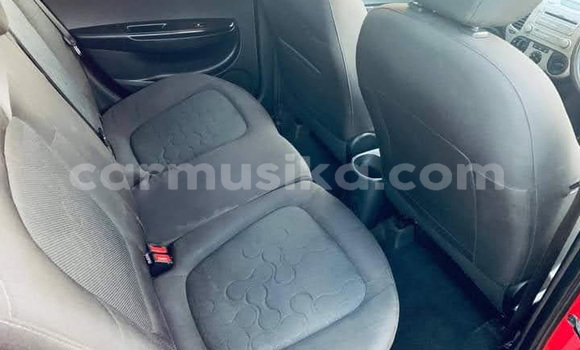 Acheter Occasion Voiture Hyundai i20 Rouge à Beitbridge, Matabeleland South Acheter Occasion Voiture Hyundai i20 Rouge à Beitbridge, Matabeleland South