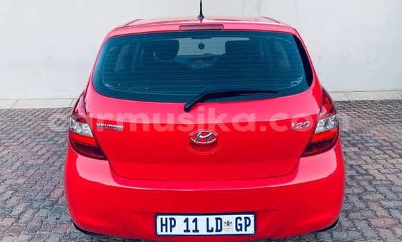 Acheter Occasion Voiture Hyundai i20 Rouge à Beitbridge, Matabeleland South Acheter Occasion Voiture Hyundai i20 Rouge à Beitbridge, Matabeleland South