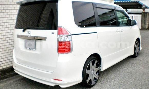 Buy Used Toyota Noah Other Car in Beitbridge in Matabeleland South Buy Used Toyota Noah Other Car in Beitbridge in Matabeleland South