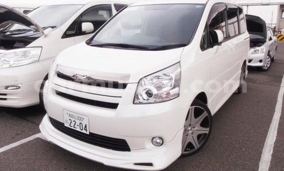 Buy Used Toyota Noah Other Car in Beitbridge in Matabeleland South Buy Used Toyota Noah Other Car in Beitbridge in Matabeleland South