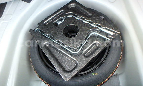 Nunua Ilio tumika Toyota Allion Nyeupe Gari ndani ya Beitbridge nchini Matabeleland Kusini Nunua Ilio tumika Toyota Allion Nyeupe Gari ndani ya Beitbridge nchini Matabeleland Kusini