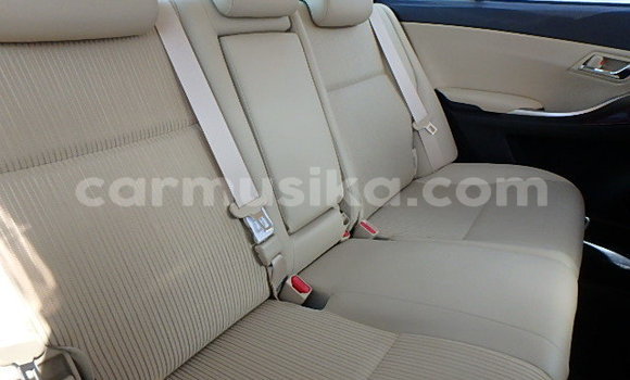 Nunua Ilio tumika Toyota Allion Nyeupe Gari ndani ya Beitbridge nchini Matabeleland Kusini Nunua Ilio tumika Toyota Allion Nyeupe Gari ndani ya Beitbridge nchini Matabeleland Kusini