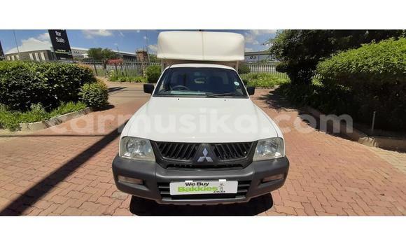 Buy Used Mitsubishi Colt Other Car in Beitbridge in Matabeleland South Buy Used Mitsubishi Colt Other Car in Beitbridge in Matabeleland South