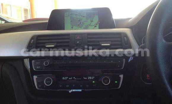 Tenga Tsaru BMW 3–Series Chena Mota in Beitbridge in Matabeleland South Tenga Tsaru BMW 3–Series Chena Mota in Beitbridge in Matabeleland South